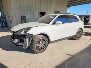 Porsche Cayenne 3.0L 6 2023