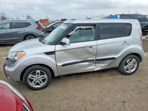 Kia Soul + 2.0L 4 2011