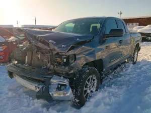 Toyota Tundra 5.7L 8 2021