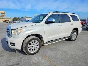 Toyota Sequoia PLATINUM 5.7L 8 2011