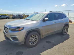 Jeep Cherokee LATITUDE PLUS 2.4L 4 2019