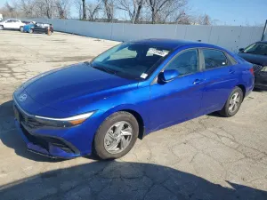 Hyundai Elantra 2.0L 4 2025