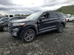 Ford Explorer XLT 2.3L 4 2021