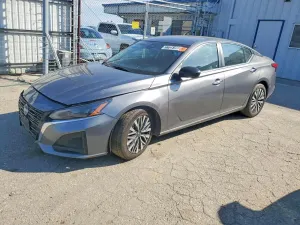 Nissan Altima 2.5L 4 2024