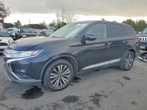Mitsubishi Outlander SE 2.4L 4 2019