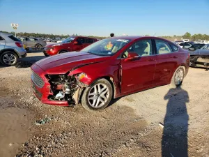 Ford Fusion SE 2.5L 4 2014