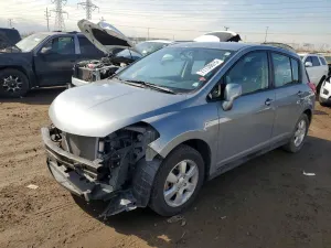 Nissan Versa S 1.8L 4 2012