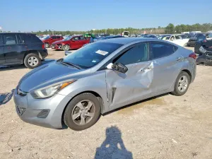 Hyundai Elantra 1.8L 4 2015