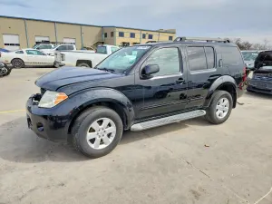 Nissan Pathfinder S 4.0L 6 2012