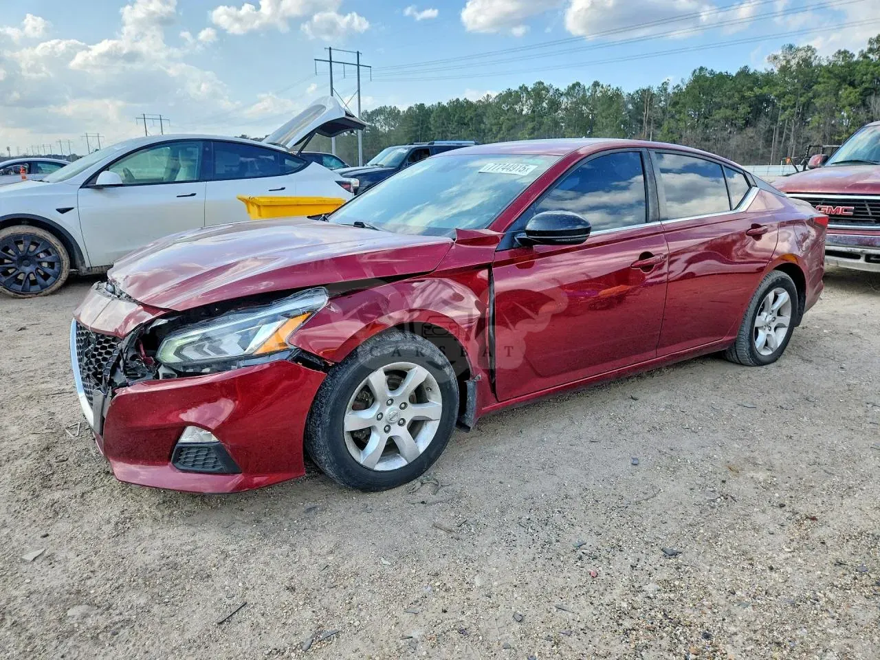 Nissan Altima SR 2.5L 4 2020
