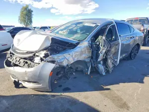 Chrysler 200 LIMITED 2.4L 4 2016