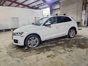 Audi Q5 2.0L 4 2018
