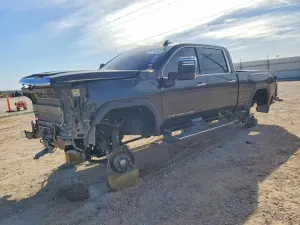 GMC Sierra K2500 DENALI 6.6L 8 2020
