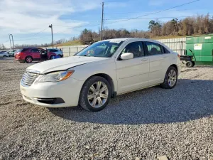 Chrysler 200 LX 2.4L 4 2012