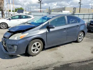 Toyota Prius 1.8L 4 2013