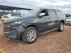 Chevrolet Suburban 5.3L 8 2023