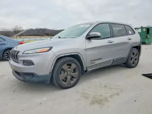 Jeep Cherokee LATITUDE 2.4L 4 2016