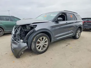 Ford Explorer XLT 2.3L 4 2022