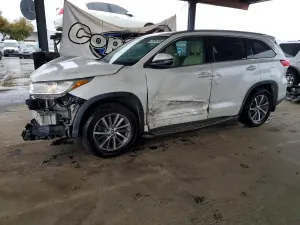 Toyota Highlander SE 3.5L 6 2018