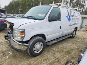 Ford Econoline E250 VAN 4.6L 8 2013