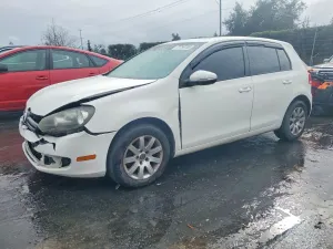 Volkswagen Golf 2.5L 5 2012