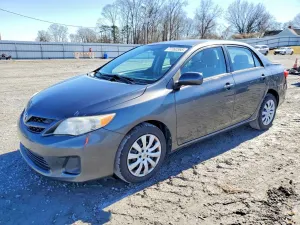 Toyota Corolla BASE 1.8L 4 2012
