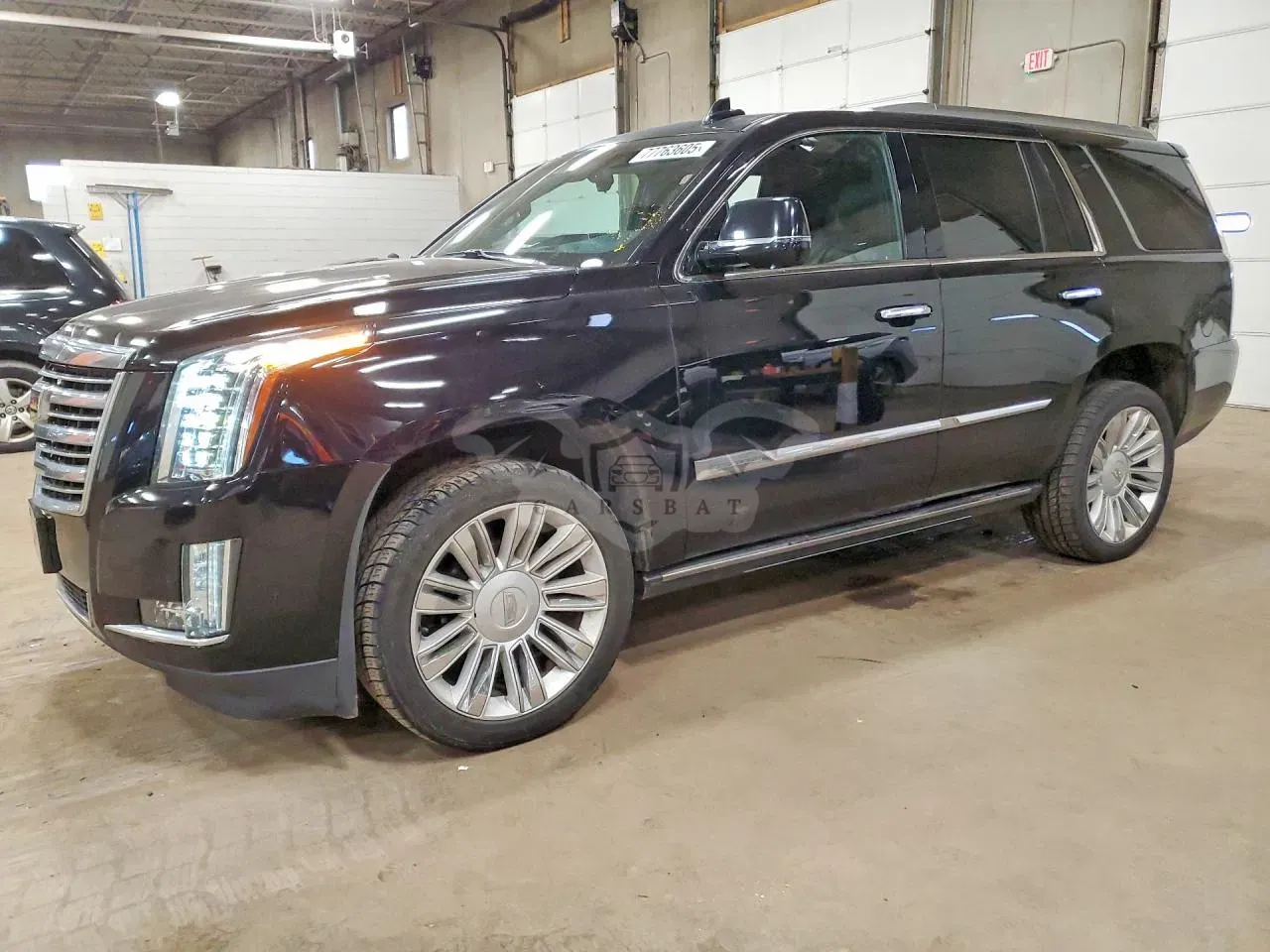 Cadillac Escalade PLATINUM 6.2L 8 2017