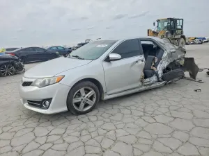 Toyota Camry 2.5L 4 2014