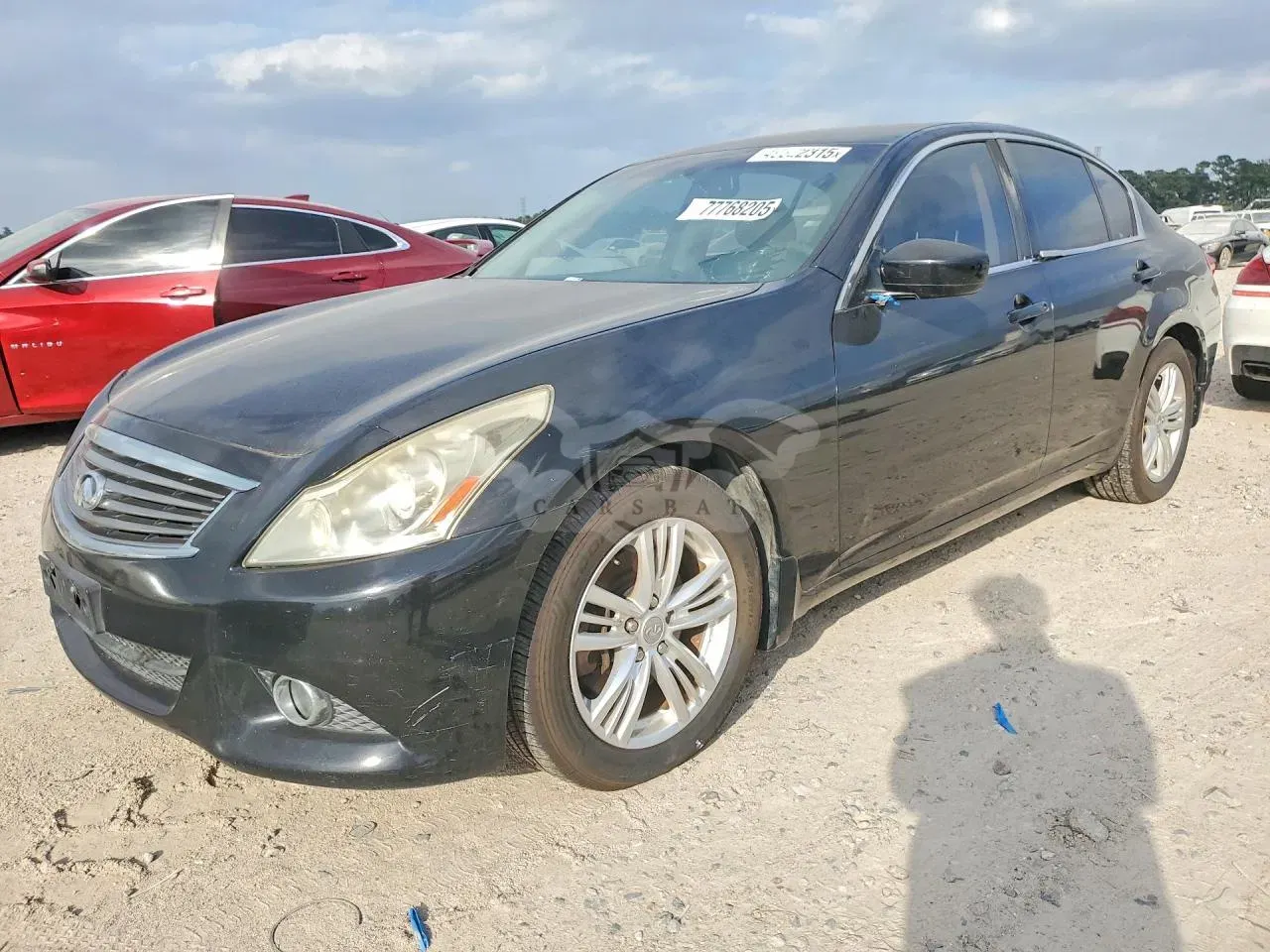 Infiniti G37 3.7L 6 2011
