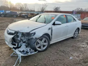 Toyota Camry BASE 2.5L 4 2012