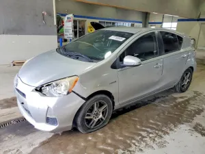 Toyota Prius 1.5L 4 2013