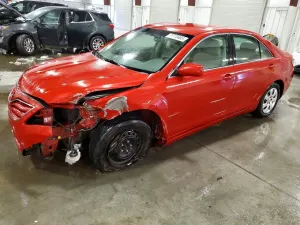 Toyota Camry BASE 2.5L 4 2010