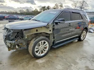 Ford Explorer 3.5L 6 2018