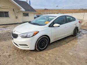 Kia Cerato / Forte / K3 LX 1.8L 4 2016