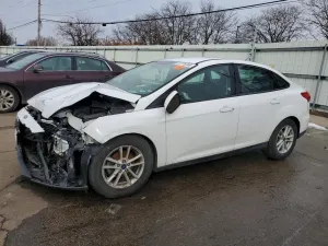 Ford Focus SE 2.0L 4 2017