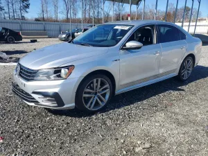 Volkswagen Passat R-LINE 1.8L 4 2017