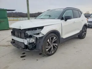 Volvo XC40 2.0L 4 2022