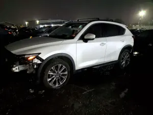 Mazda CX-5 GRAND TOURING 2.5L 4 2019