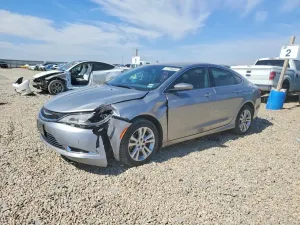 Chrysler 200 2.4L 4 2016