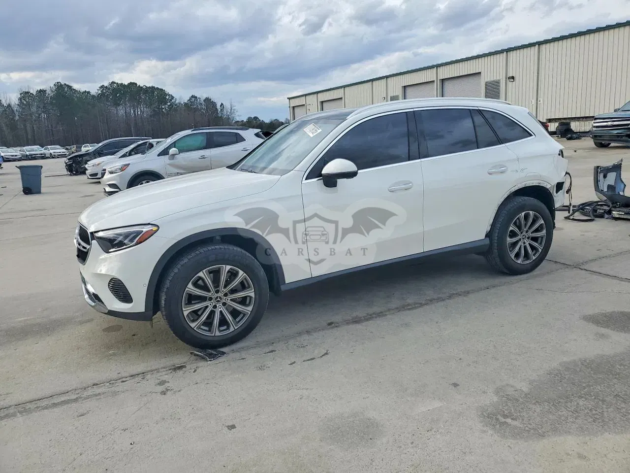 Mercedes-Benz GLC 2.0L 4 2023