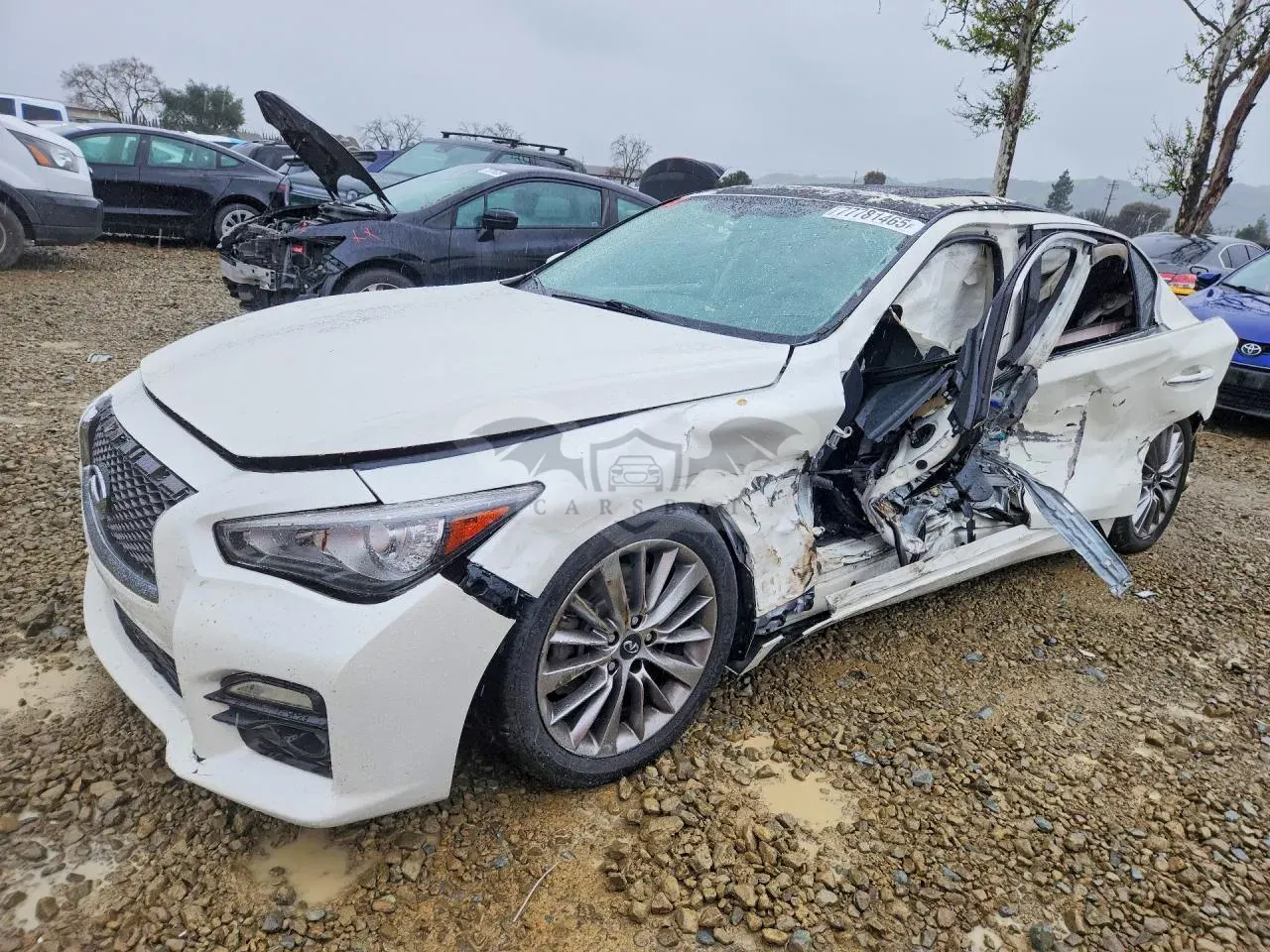 Infiniti Q50 LUXE 3.0L 6 2018