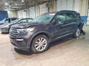 Ford Explorer XLT 2.3L 4 2023