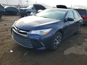 Toyota Camry LE 2.5L 4 2015