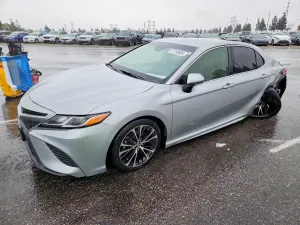 Toyota Camry L 2.5L 4 2018