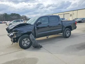 Toyota Tacoma 2.7L 4 2022