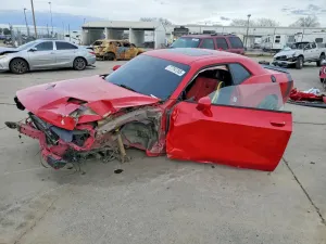 Dodge Challenger 6.4L 8 2015