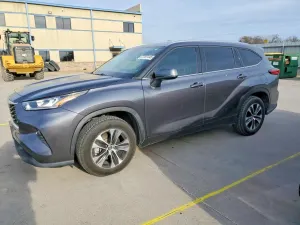 Toyota Highlander XLE 3.5L 6 2020
