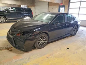 Toyota Camry 2.5L 4 2023