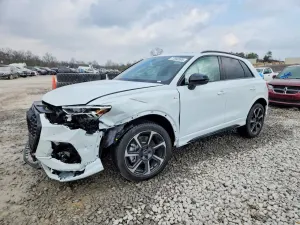 Audi Q3 PREMIUM PLUS S LINE 45 2.0L 4 2025
