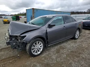 Toyota Camry HYBRID 2.5L 4 2013